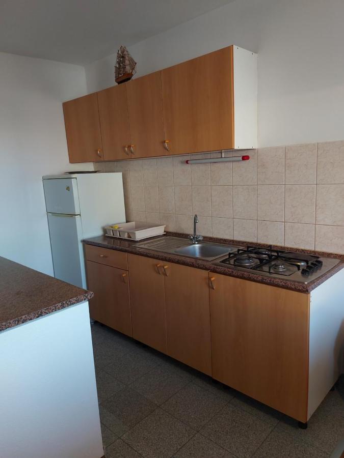 Apartmani Tatjana Okrug Gornji Exterior photo